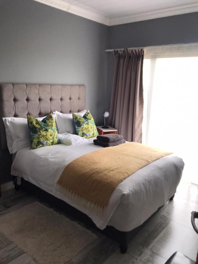 Recoupe Apartment East London Bagian luar foto